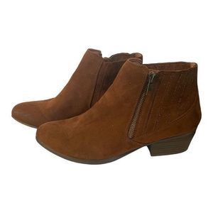 Esprit Brown Suede Ankle Boots